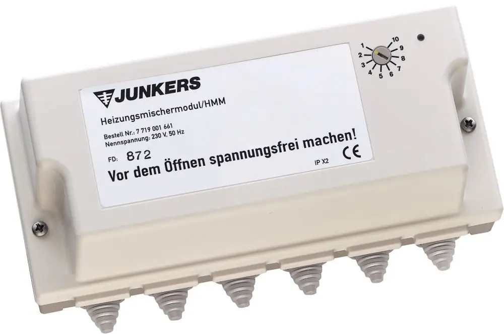 Mischermodul von Bosch mit mehreren Anschlussmöglichkeiten und drehrädriger Einstellung für Heizsysteme, montiert auf hellem Hintergrund.